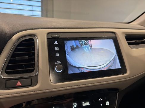 Used 2022 Honda HR-V EX image 16
