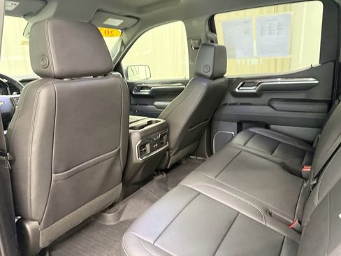 Used 2023 Chevrolet Silverado 1500 LTZ w/ Technology Package image 19