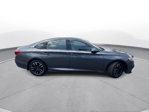 Used 2018 Honda Accord LX image 5