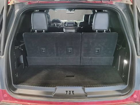 Used 2019 Ford Expedition XLT w/ Equipment Group 202A AWD/4WD image 39