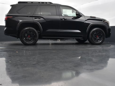 Used 2026 Toyota Sequoia TRD Pro AWD/4WD image 40
