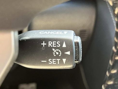 Used 2015 Lexus IS 350 w/ F-Sport Package image 42