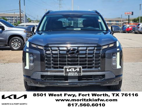 Used 2023 Hyundai Palisade XRT FWD image 2