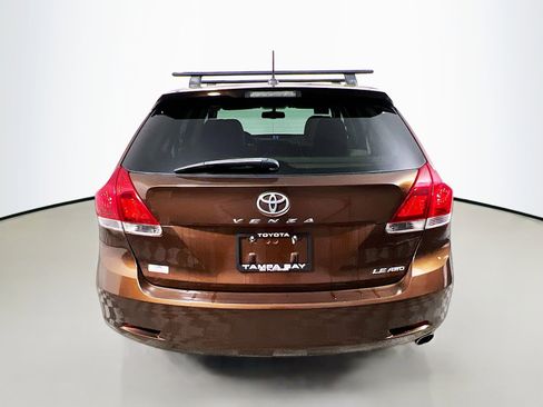 Used 2014 Toyota Venza LE image 6