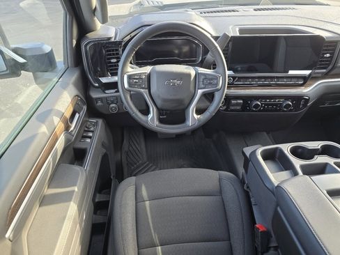 Used 2025 Chevrolet Silverado 3500 LT w/ Trail Boss Package image 21