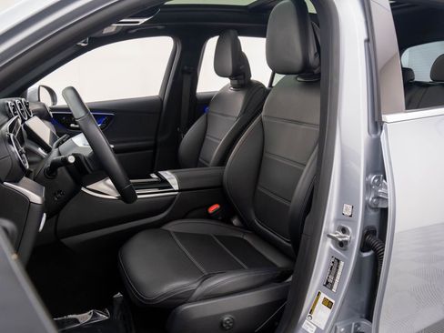 Certified 2023 Mercedes-Benz GLC 300 4MATIC image 15