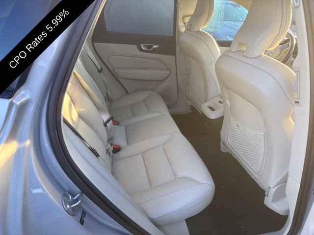 Certified 2024 Volvo XC60 B5 Core w/ Protection Package Premier AWD/4WD image 5