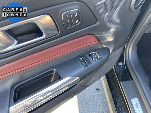 Used 2025 Ford Mustang GT Premium image 14