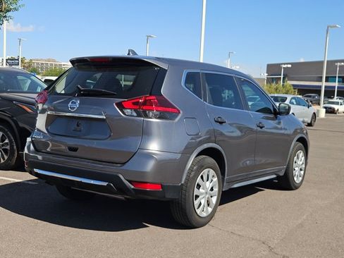 Used 2019 Nissan Rogue S FWD image 5