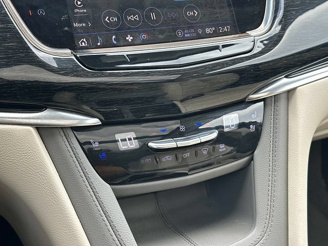 Used 2021 Cadillac XT6 Premium Luxury AWD/4WD image 31