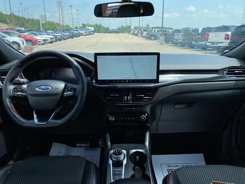 Used 2023 Ford Escape ST-Line w/ Tech Pack #1 AWD/4WD image 21