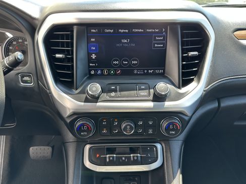 Used 2023 GMC Acadia SLE w/ Driver Convenience Package image 22