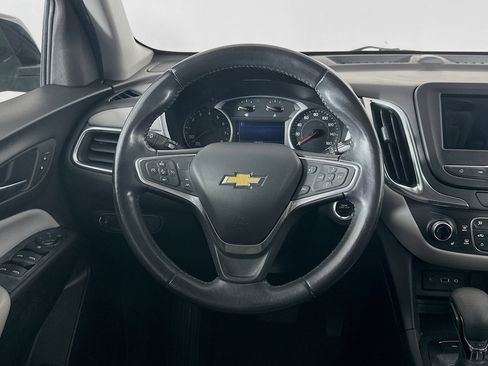Used 2022 Chevrolet Equinox LT image 18