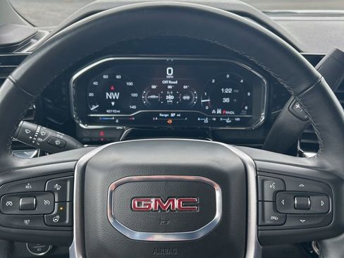 Used 2025 GMC Sierra 1500 SLT image 37