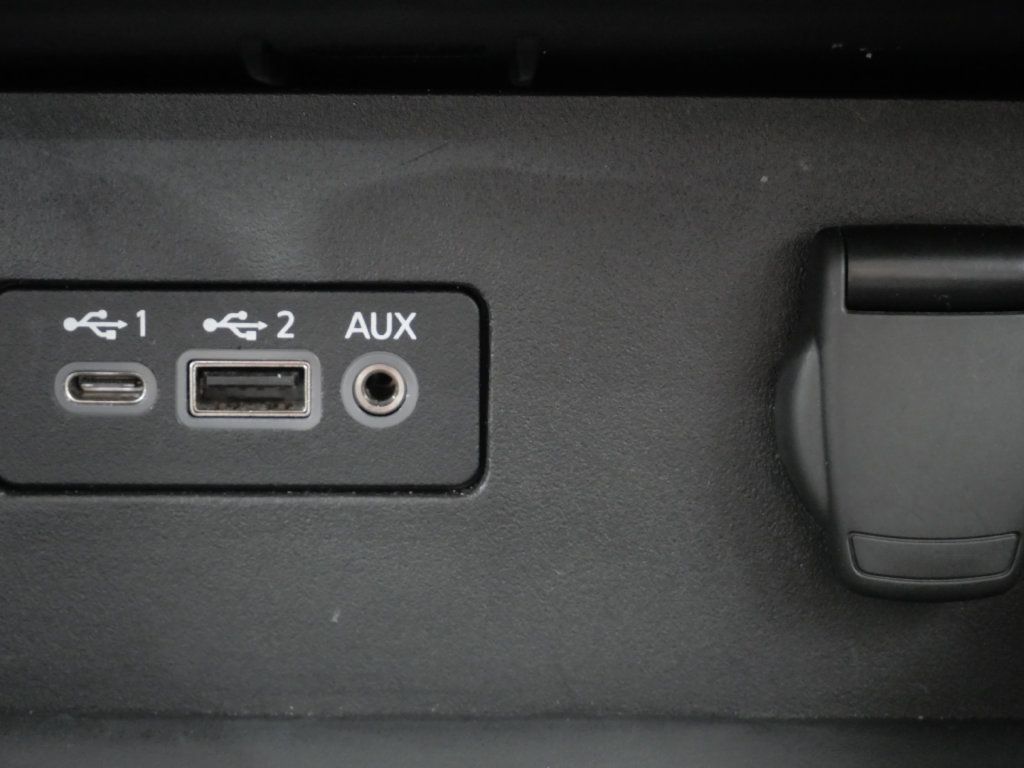 Used 2024 Nissan Altima 2.5 SR FWD image 20