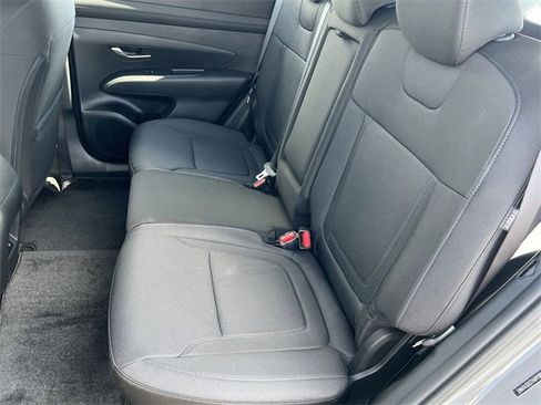 New 2026 Hyundai Tucson SE image 28