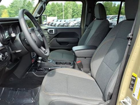 Certified 2025 Jeep Wrangler Unlimited Sport AWD/4WD image 11