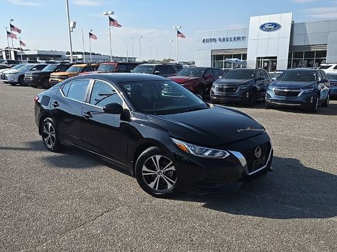 Used 2023 Nissan Sentra SV w/ All-Weather Package image 3