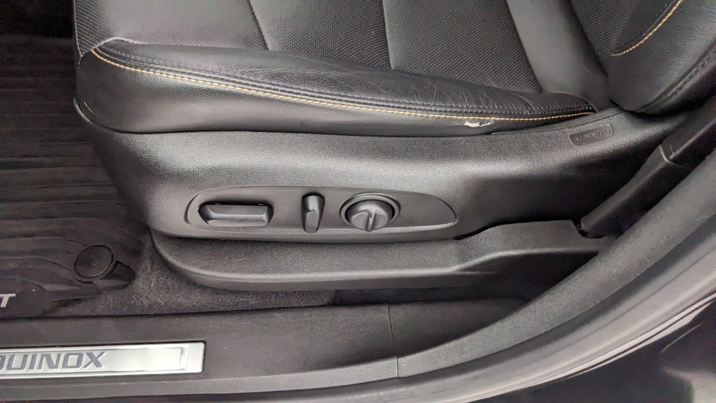 Used 2019 Chevrolet Equinox Premier FWD image 27