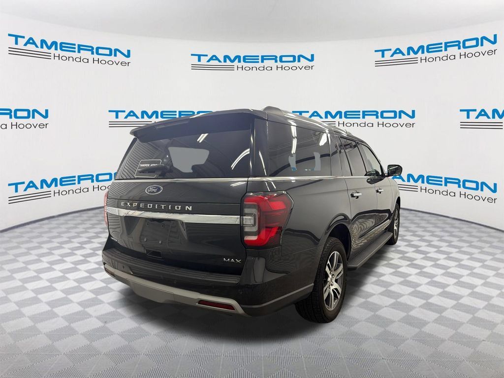 Used 2024 Ford Expedition Max Limited RWD image 5