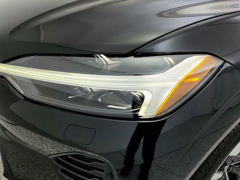 New 2026 Volvo XC60 B5 Plus w/ Protection Package Premier image 18