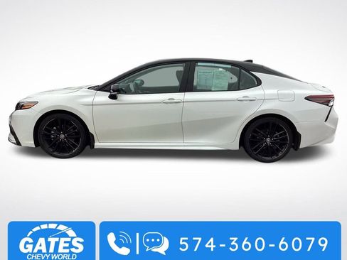 Used 2023 Toyota Camry XSE image 7