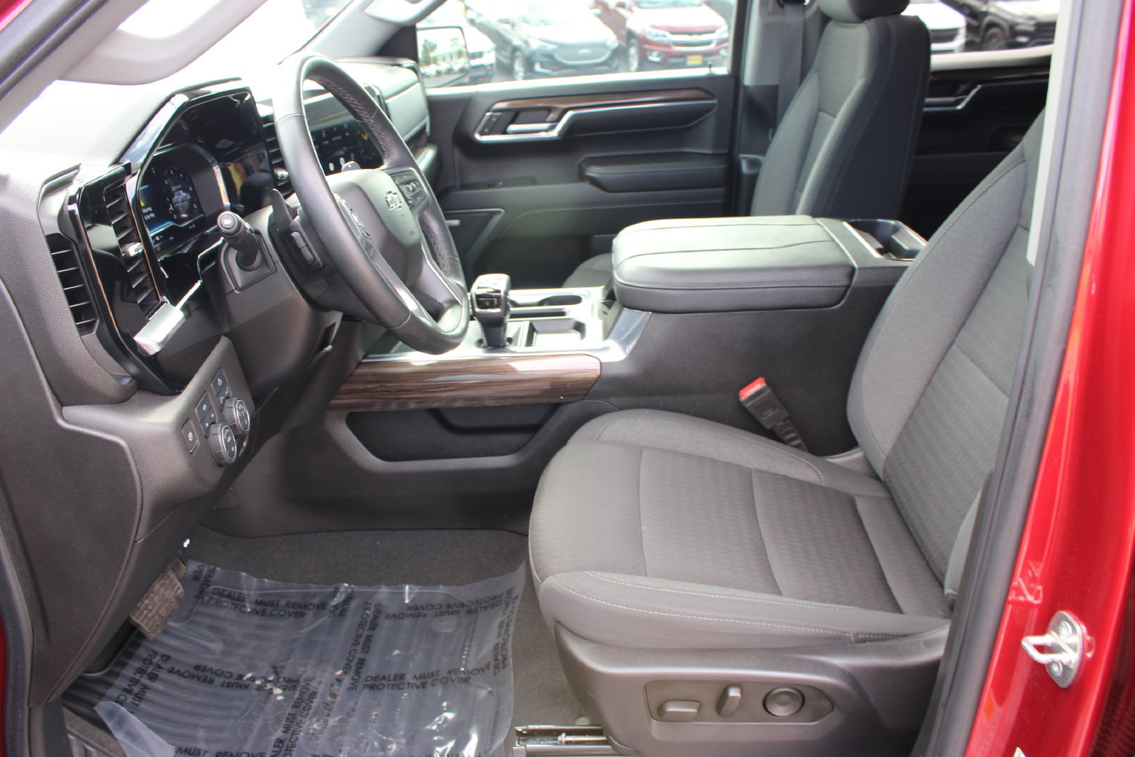 Used 2024 Chevrolet Silverado 1500 RST w/ Convenience Package II AWD/4WD image 11