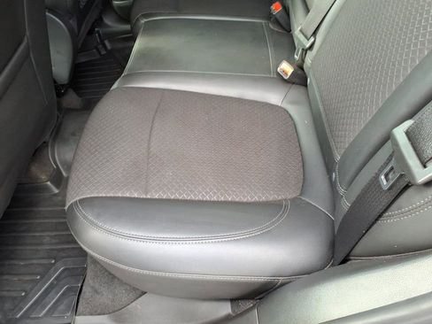 Used 2020 Buick Encore Preferred image 20