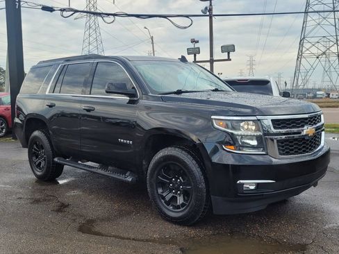 Used 2019 Chevrolet Tahoe LS AWD/4WD image 17