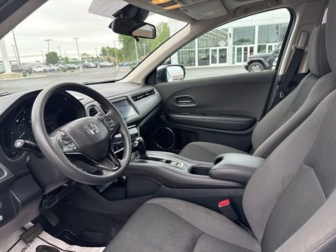 Used 2019 Honda HR-V EX image 14