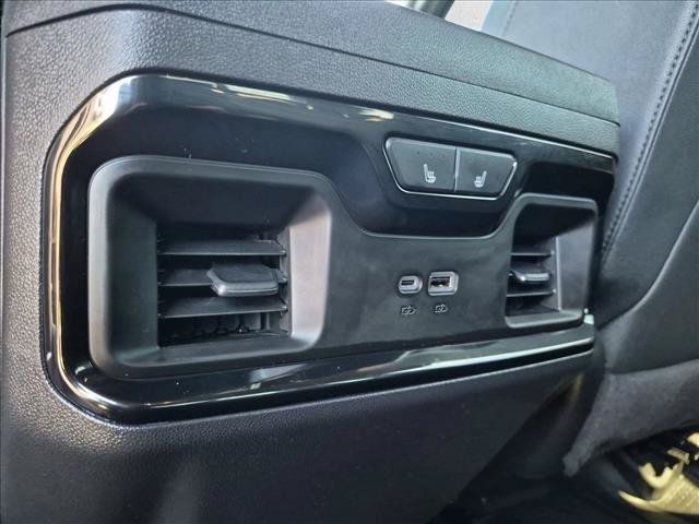 Used 2024 Chevrolet Silverado 1500 ZR2 w/ Technology Package AWD/4WD image 20