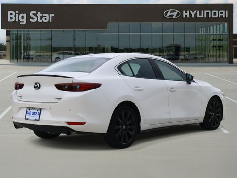 Used 2023 MAZDA MAZDA3 2.5 Turbo Sedan w/Premium Plus image 4