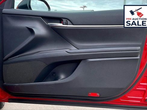 Used 2023 Toyota Camry SE image 23