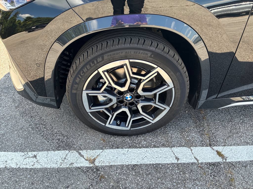 New 2027 BMW X1 xDrive28i AWD/4WD image 9