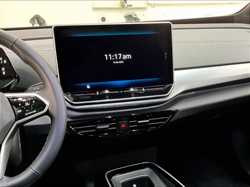 New 2026 Volkswagen ID.4 Pro image 9