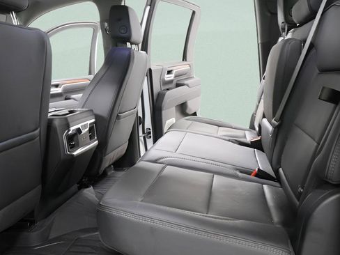 Used 2025 GMC Sierra 2500 Denali w/ Denali Reserve Package image 28