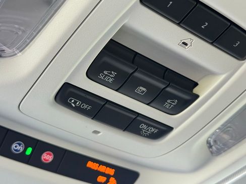 New 2025 Buick Envision Sport Touring image 29