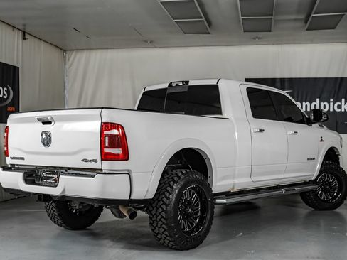 Used 2022 RAM 2500 Laramie AWD/4WD image 9