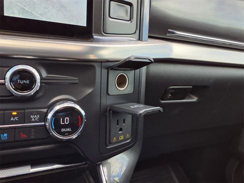 Used 2021 Ford F150 Lariat w/ Equipment Group 502A High image 34