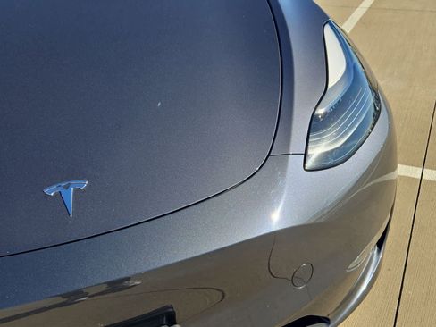 Used 2023 Tesla Model Y Long Range image 10