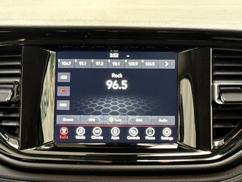 Used 2022 Dodge Durango SXT image 21