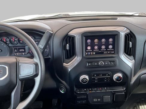 Used 2024 GMC Sierra 1500 Pro w/ Pro Value Package AWD/4WD image 8