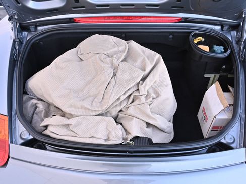 Used 2001 Porsche Boxster S RWD image 48