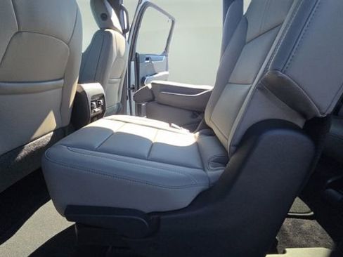 New 2026 GMC Acadia Elevation w/ Black Edition image 27