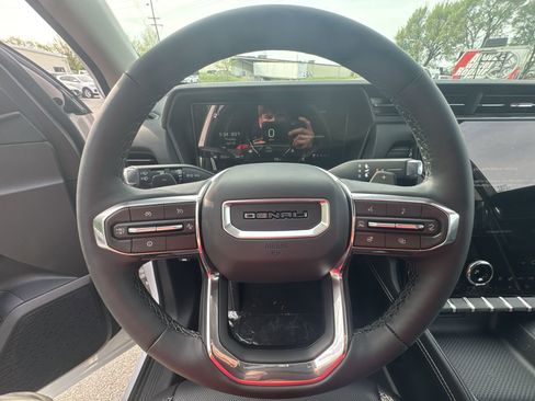New 2026 GMC Terrain Denali AWD/4WD image 11