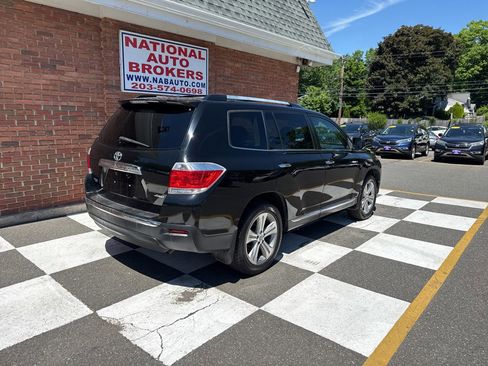 Used 2013 Toyota Highlander Limited AWD/4WD image 3