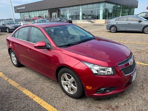 Used 2014 Chevrolet Cruze LT w/ All-Star Edition FWD image 4