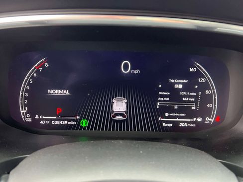 Used 2023 Acura MDX SH-AWD w/ Technology Package image 32