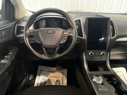Used 2022 Ford Edge SE w/ Cargo Accessory Package