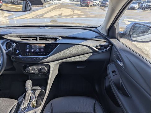 Used 2023 Buick Encore GX Essence w/ Experience Buick Package image 4